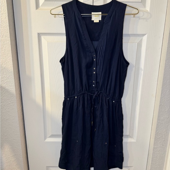 Maeve Dresses & Skirts - Maeve Navy Sleeveless Button-Down Dress